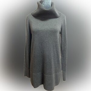 Loft Women’s Gray Cowl Neck Sweater Size XS 60% Acrylic 40% Nylon